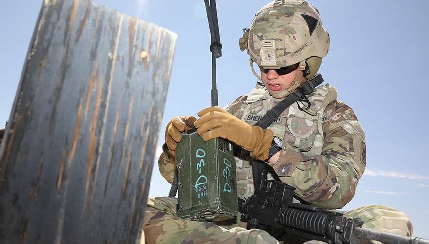 Army Planning for Tactical Radio, Data Centers Cuts