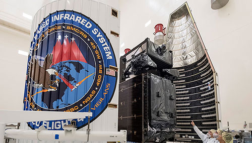 The Air Force’s Space Based Infrared System Geosynchronous Earth Orbit Flight-4 satellite completed encapsulation on January 9, 2018. 